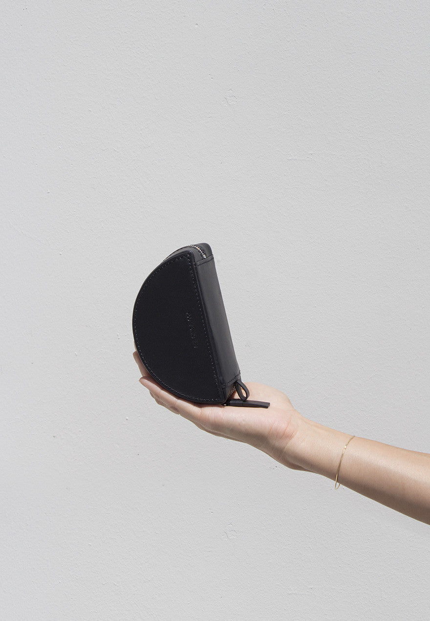 Crescent Pouch in Black