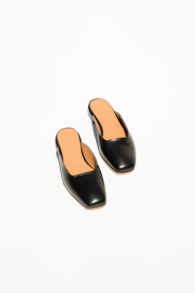 Lucia - Black Patent - Emporium of the Modern Man
- 2