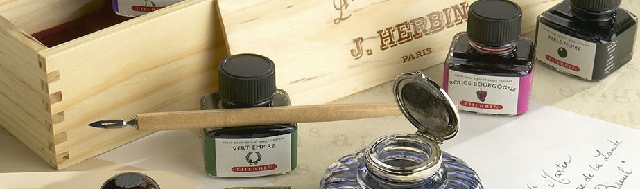 D Bottle Fountain Pen Ink - Emporium of the Modern Man
- 3
