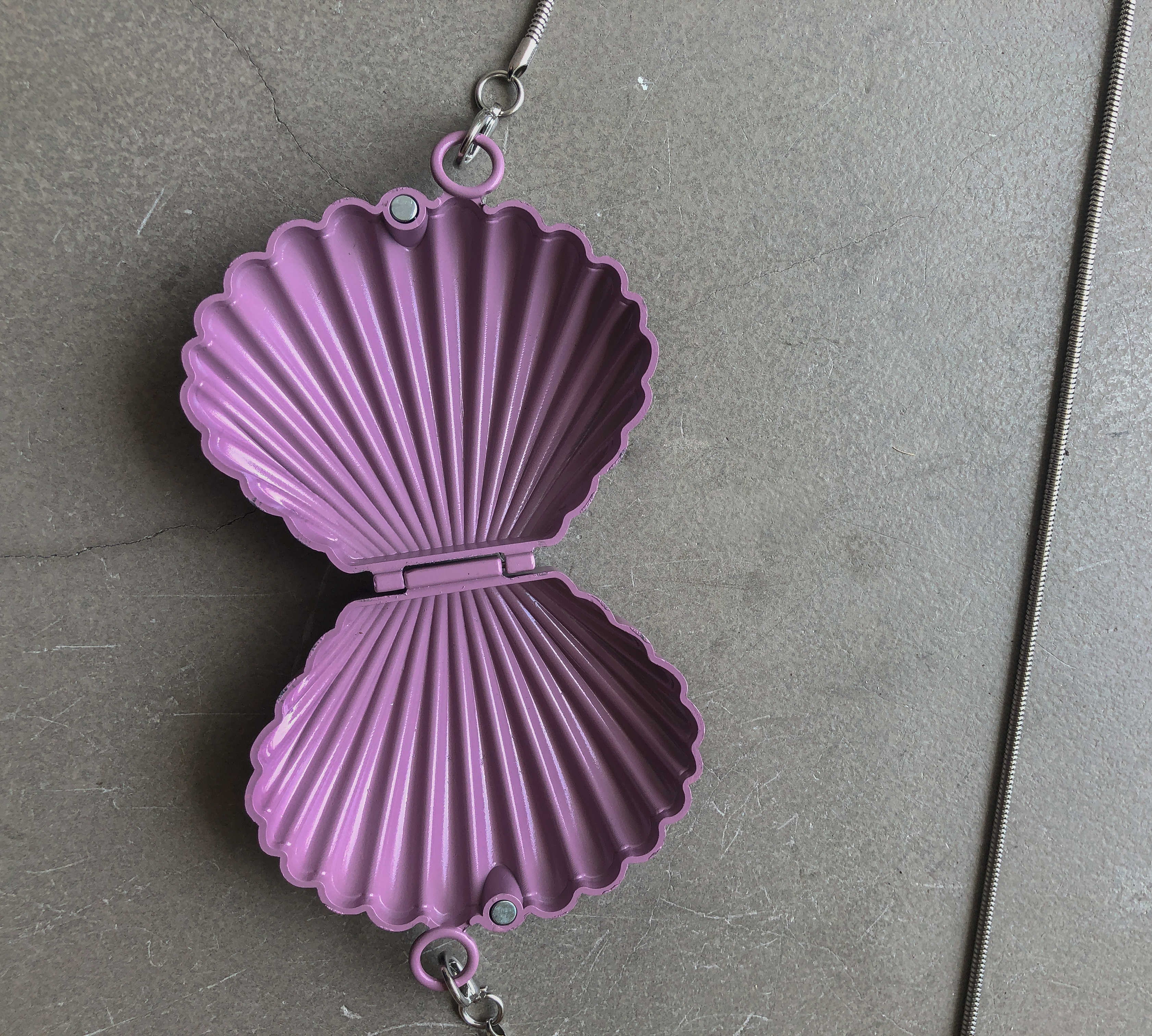 Seashell Pocket Mirror by Veronique