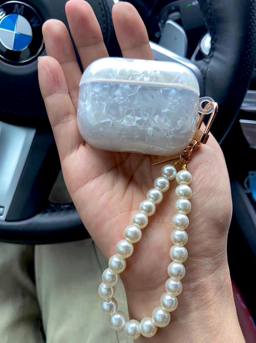 Pearl Shell Airpod Pro Case by Veronique