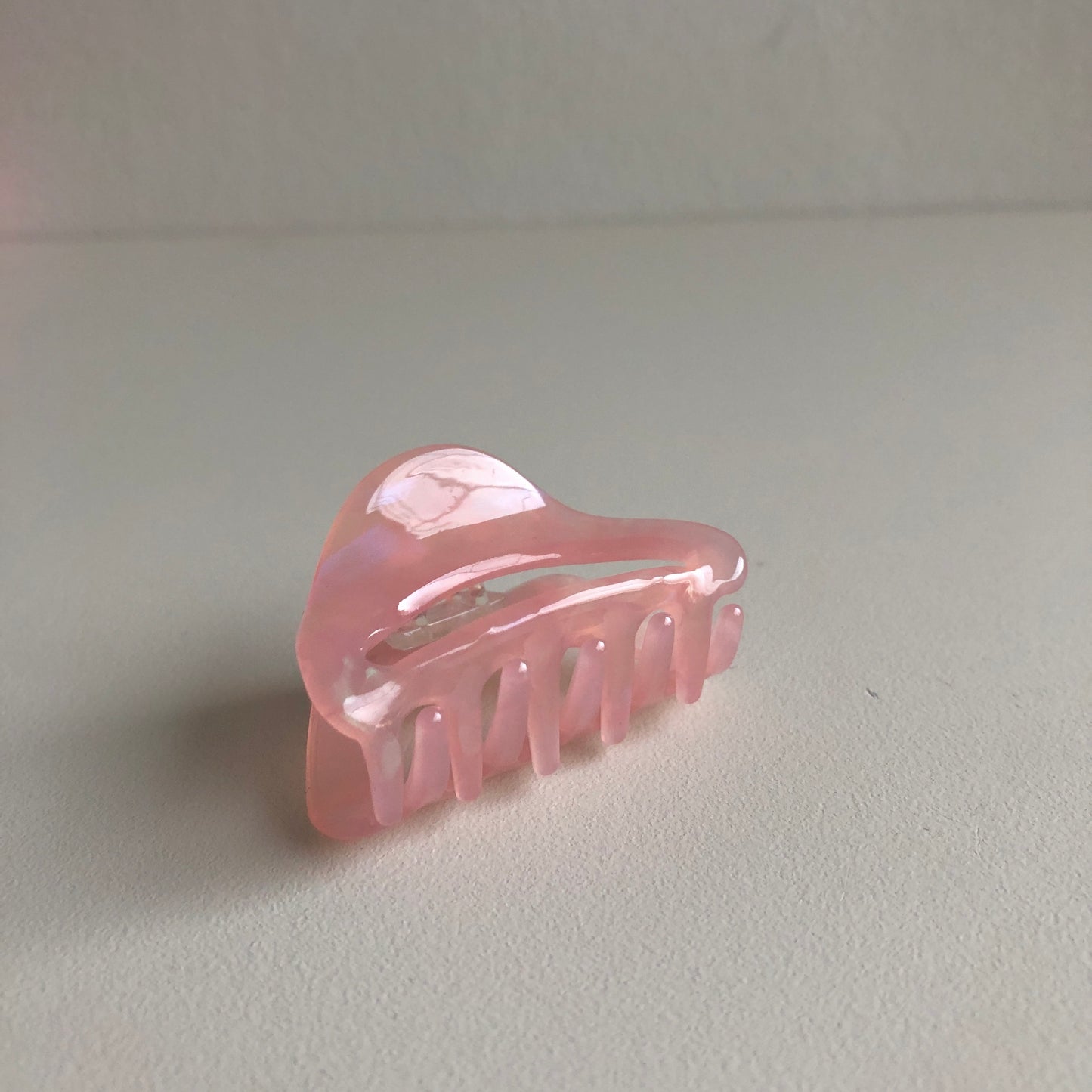 Peach Jelly Mini Clip by Veronique