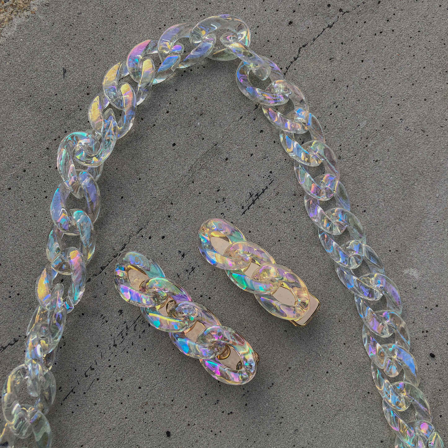 Holographic Barrettes by Veronique