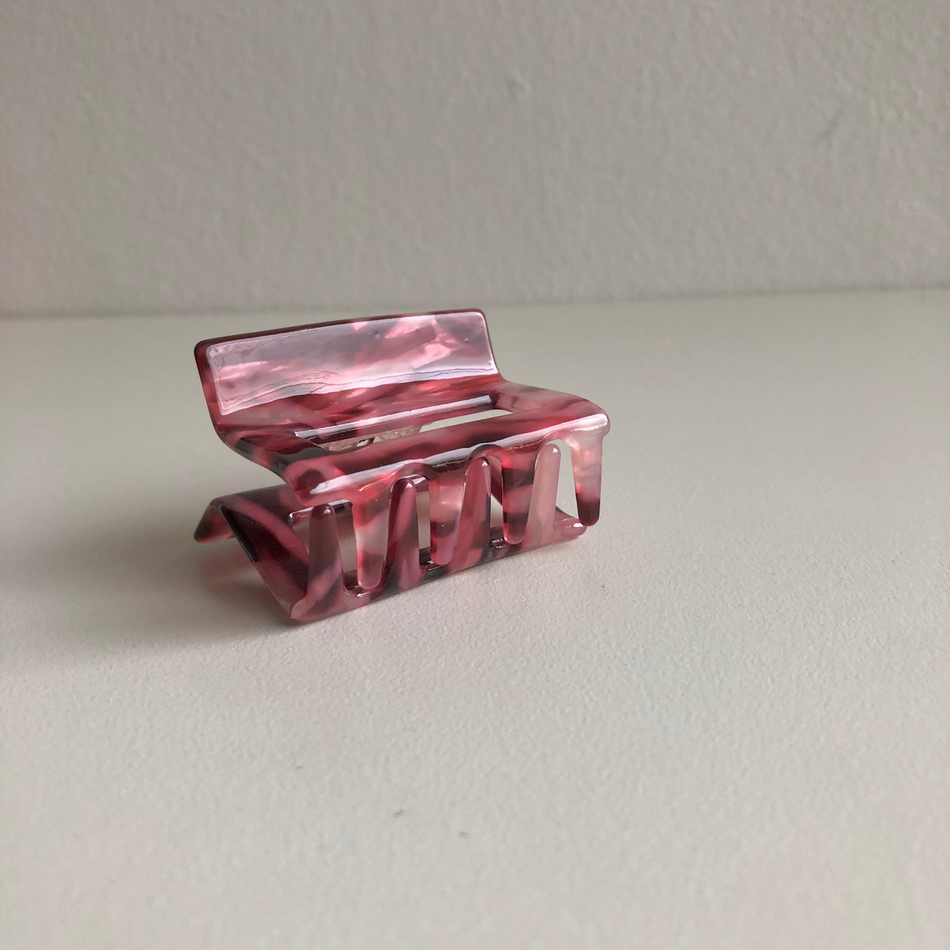 Ruby Shell Mini Clip by Veronique