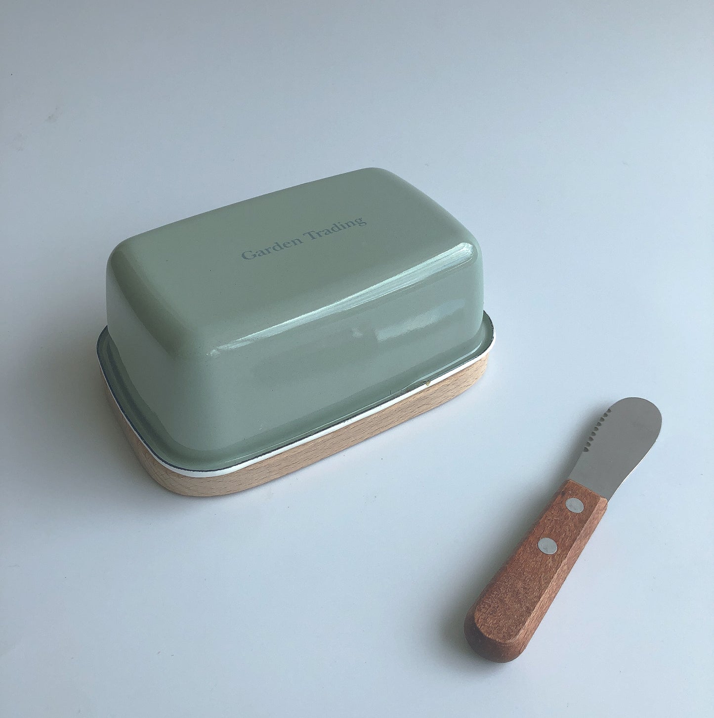 Mint Enamel Butter Dish with Wooden Lid by Garden Trading