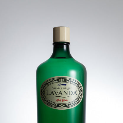 LAVANDA EAU DE COLOGNE - Emporium of the Modern Man
 - 2