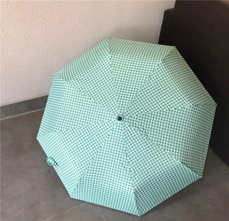 Checkered Foldable Umbrella by Veronique