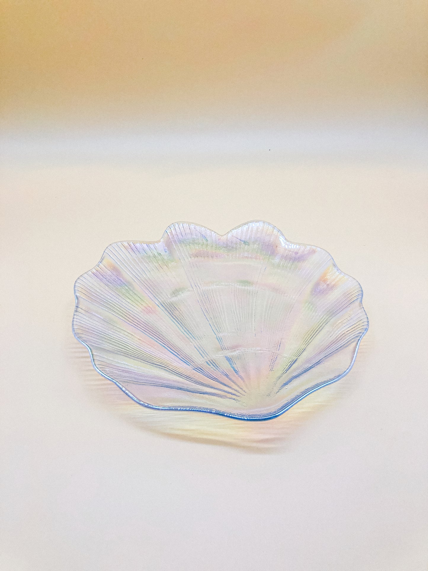 Holographic Shell Plates by PROSE Tabletop