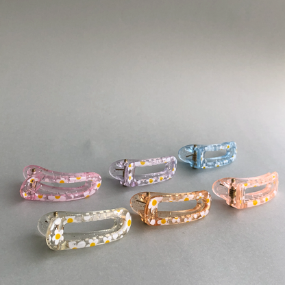 Mini Daisy Hair Slides by Veronique