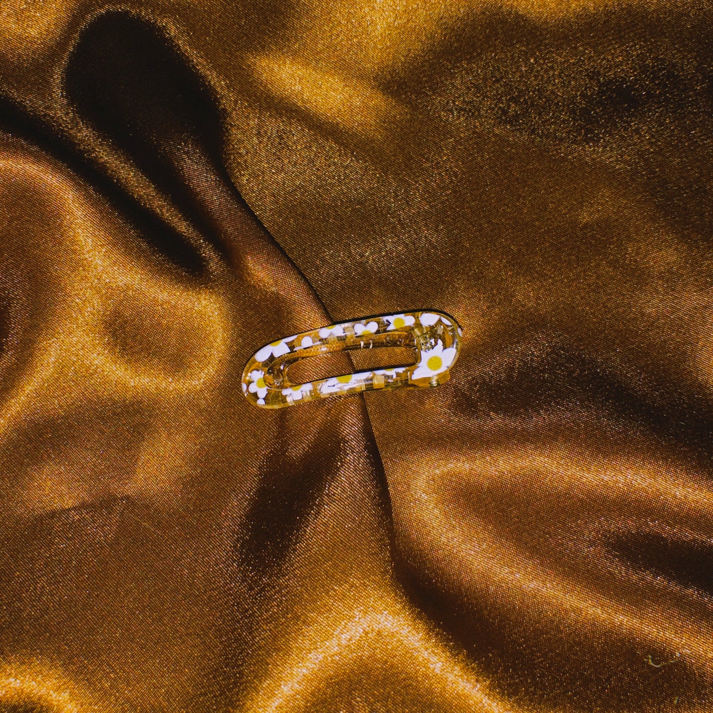 Mini Daisy Hair Slides by Veronique