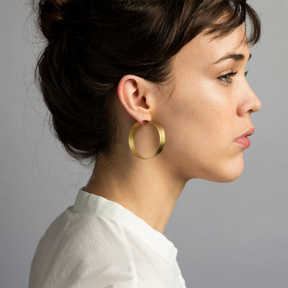 Levea Hoops Earring