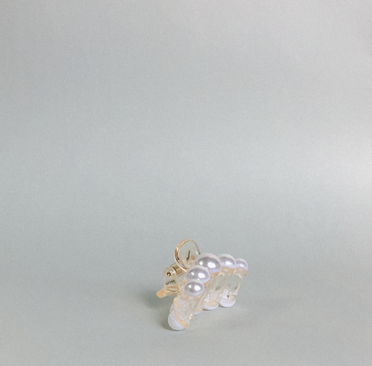 Aphrodite XS Hair Claw by Veronique